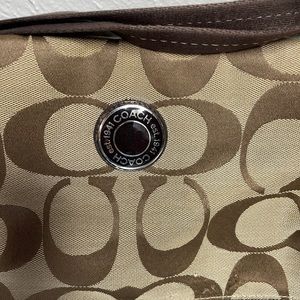 COACH MESSENGER BAG